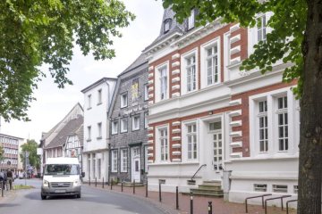 Kamen-Altstadt: Historische Stadthäuser hinter dem Marktplatz, "Am Geist". August 2017.