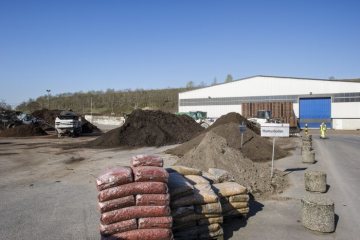Kompostwerk im REMONDIS-Lippewerk Lünen, größtes industrielles Recyclingzentrum Europas. März 2017.