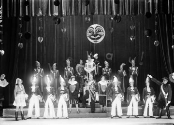 Hamm zur NS-Zeit: Kinder-Karneval im "UT.-Palast", Februar 1936.