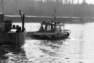Rhein-Herne-Kanal, Victor-Hafen. Castrop-Rauxel, Februar 1979.