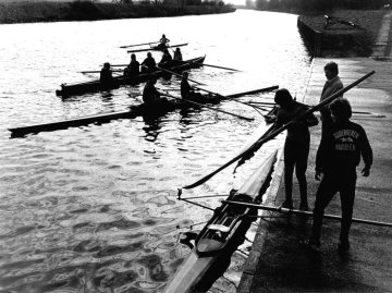Ruderverein Rauxel, Februar 1978: Training auf dem Rhein-Herne-Kanal bei Henrichenburg.