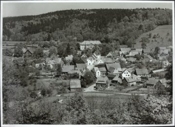 Blick auf Alme (Gemeinde Brilon), undatiert (1950er/1960er Jahre?)