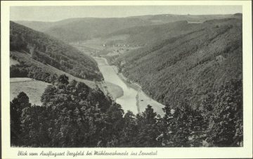 Blick ins Lennetal von Bergfeld bei Mühlenrahmede (Gemeinde Altena), um 1935?