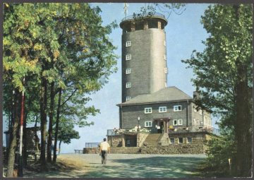 Aussichtsturm "Hohe Bracht" in Bilstein (Gemeinde Lennestadt)