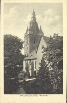 Die Propsteikirche St.-Petrus-und-Andreas in Brilon, undatiert