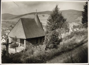 Die Marien-Kapelle oberhalb von Bruchhausen (Gemeinde Olsberg), undatiert