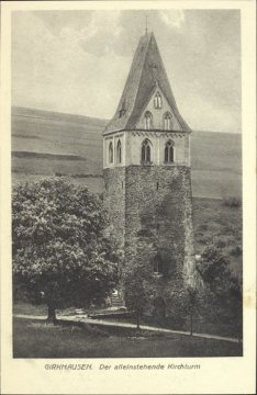Der alleinstehende Kirchturm der evangelischen Kirche in Girkhausen (Gemeinde Bad Berleburg), undatiert