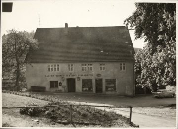 Gastwirtschaft und Lebensmittel "B. Atorf" in Büren-Hegensdorf, undatiert (1920er/1930er Jahre?)