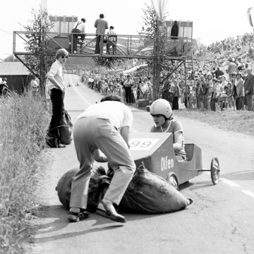 Seifenkistenrennen in Olfen am 7. Juni 1973.