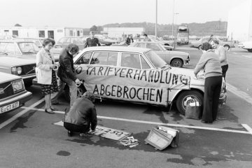 "250 Mark mehr für jeden!": Streikende Belegschaft des Autobauers VOLVO in Castrop-Rauxel, Oktober 1978.