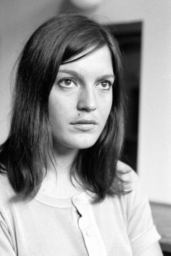 Theater- und Filmschauspielerin Angela Winkler (*1944 Templin) im Westfälischen Landestheater Castrop-Rauxel. August 1969.