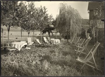 Garten in Linnepe (Gemeinde Sundern), undatiert (1930er/1940er Jahre?)