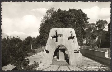 Bad Meinberg (Gemeinde Horn-Bad Meinberg), Ehrenmal, 1962 errichtet zur Erinnerung an die beiden Weltkriege