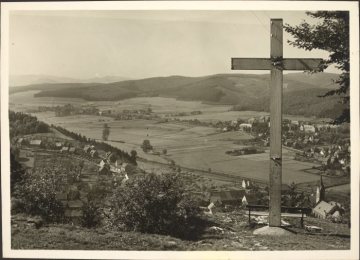 Blick vom Bilstein ins Diemeltal bei Niedermarsberg (Gemeinde Marsberg), undatiert