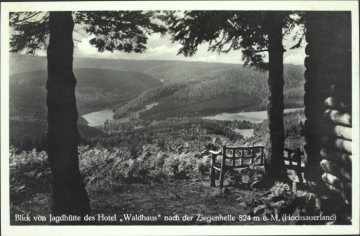 Jagdhaus (Gemeinde Schmallenberg), Blick von der Jagdhütte des Hotels "Waldhaus" nach der Ziegenhelle, undatiert