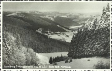 Astenberg, Blick nach Nordenau (Gemeinde Schmallenberg), undatiert