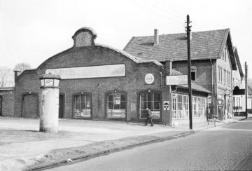 Reparaturwerkstatt Adolf Meyer, Halle (Westfalen), 1939-1945.