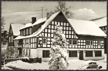 Gasthof und Pension "Vollmer König" in Holthausen (Gemeinde Schmallenberg)