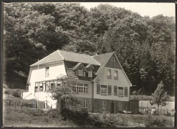 Die Pension "Haus Waldesruh" in Wenholthausen (Gemeinde Eslohe), undatiert (1940er Jahre?)