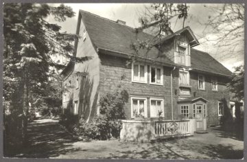 Die Pension "Dünnebacke" in Neuastenberg (Gemeinde Winterberg), undatiert