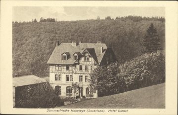 Das Hotel "Dienst" in Hoheleye (Gemeinde Winterberg), undatiert (1920er Jahre?)