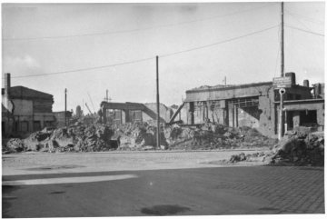 Kriegsschäden in Münster-Innenstadt 1945: Trümmergrundstück im Hansaviertel.
