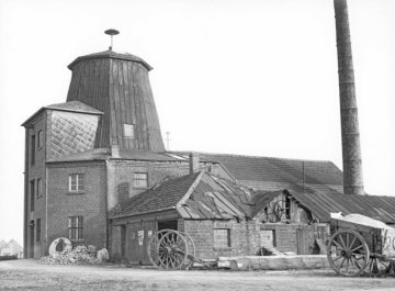  Kornmühle und Sägewerk: Wünnemanns Mühle in Rinkerode, 1965.