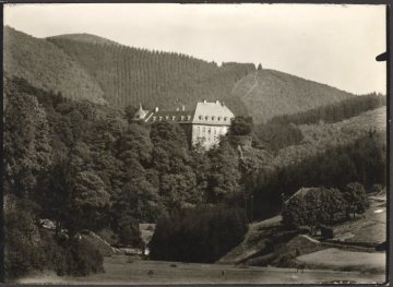 Blick zur Burg Bilstein in Bilstein (Gemeinde Lennestadt), undatiert