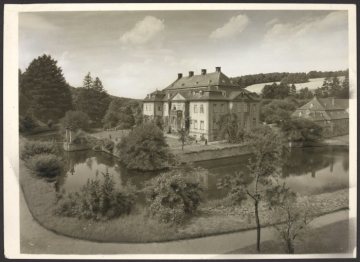 Schloss Körtlinghausen bei Rüthen mit der Landes-Luftschutzschule NRW bei Rüthen (1956 bis 1994)