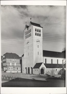 Die St.-Georg-Kirche in Bad Fredeburg (Gemeinde Schmallenberg), 1923 bis 1933 erbaut