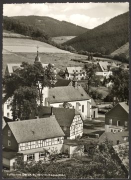 Teilansicht von Oberkirchen (Gemeinde Schmallenberg) mit der St.-Gertrudis-Kirche