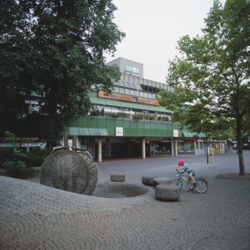 Einkaufszentrum "Rathaus-Center" mit Rathausplatz