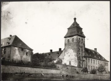 Das Kloster Grafschaft in Grafschaft (Gemeinde Schmallenberg), undatiert (1920er Jahre?)