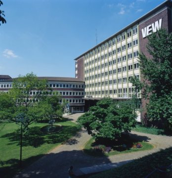 Vereinigte Elektrizitätswerke Westfalen AG, Verwaltungsgebäude am Ostwall/Kleppingstraße