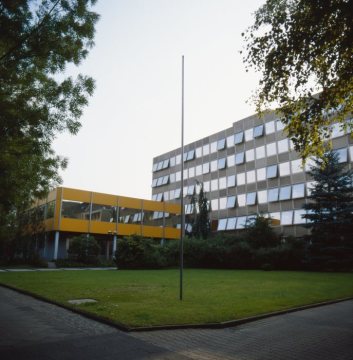 VEW - Vereinigte Elektrizitätswerke Westfalen AG: Verwaltungsgebäude an der Wielandstraße 82