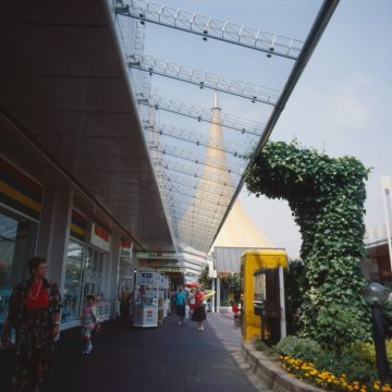 Einkaufszentrum Ruhrpark, Blick auf das Kommunikationszelt