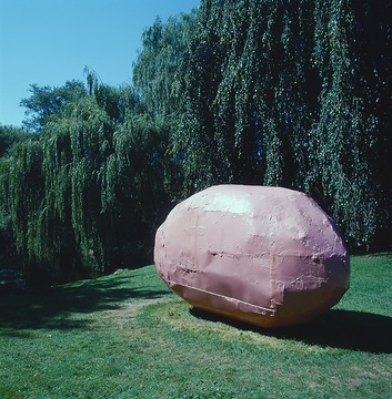'Autostat', Skulptur, 1997 (nördliche Promenade); Franz West, Östereich