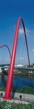 Schrägseil-Hängebrücke über den Rhein-Herne-Kanal zur Bundesgartenschau 1997 auf dem Gelände der ehemaligen Zeche Nordstern, Gelsenkirchen