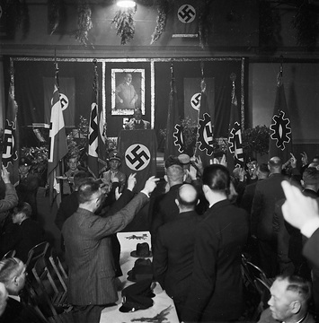 Versammlung der NS-Organisation "Deutsche Arbeitsfront" (DAF), undatiert, um 1936.