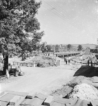 Bau einer neuen Behelfsbrücke über die Ruhr, undatiert, um 1946/47 (?).
