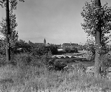 Am ehemaligen Max-Clemens-Kanal: Blick über Wiesen auf Münster-Kinderhaus mit St. Josef-Kirche, um 1930