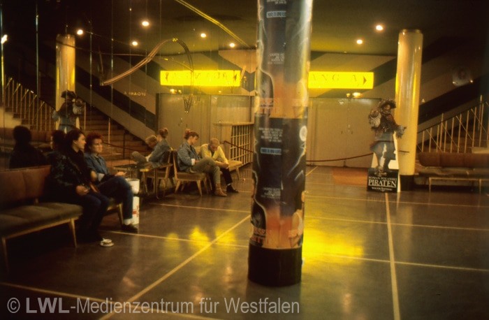 24_136 Kinos in der Bundesrepublik 1986 - fotografiert von Wolfgang Staiger