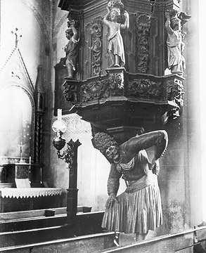 Kanzel in der St. Pankratius-Kirche in Körbecke, ca. 1913.