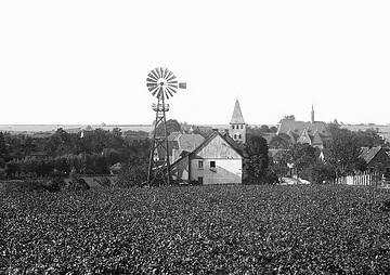 Das Kirchdorf Bremen zwischen Haarhöhe und Ruhnerhöhe, ca. 1913.