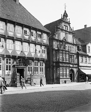 Stiftsherrenhaus (erbaut 1558)