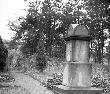Alter Bauernfriedhof bei Wittbräucke