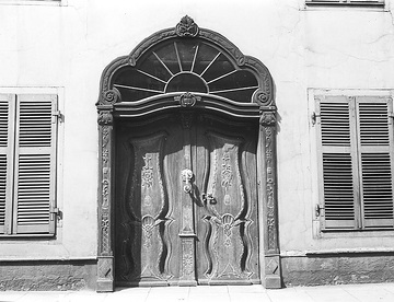 Rokoko-Ornamentik: Eingang Haus Nies, Judenstraße