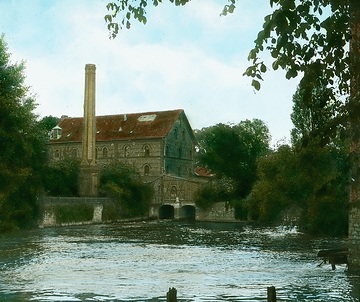 Die Westfalia-Mühlenwerke an der Leopoldbrücke