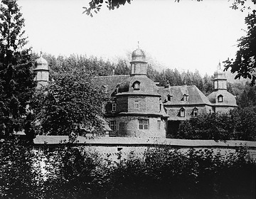 Schloss Crottorf bei Friesenhagen, um 1930?