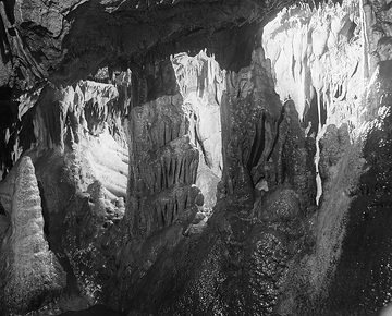 Blick in die Nixengrotte der Dechenhöhle bei Letmathe-Dröschede